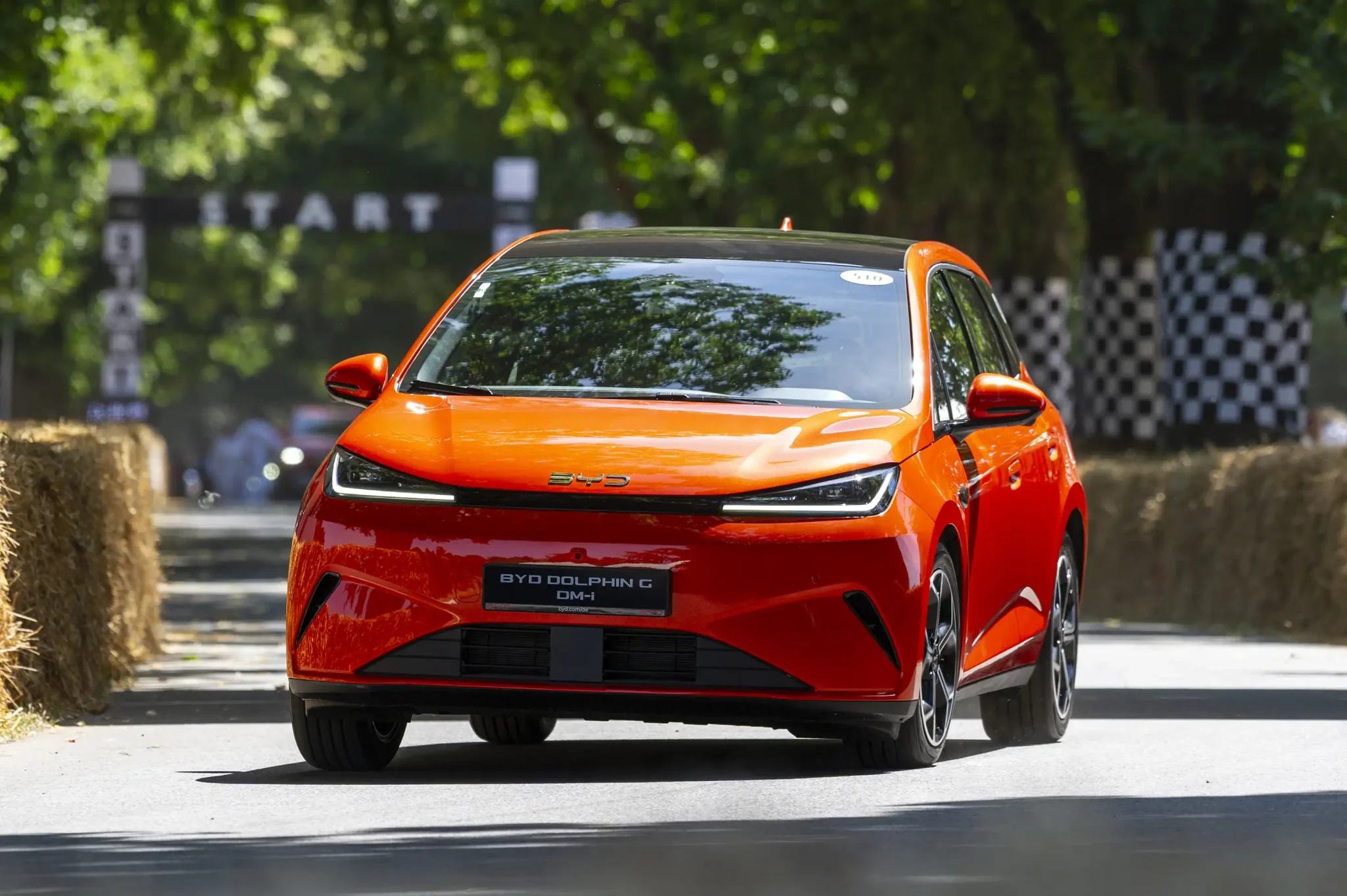 BYD e Yangwang Expõem Portfólio Eletrificado em Goodwood