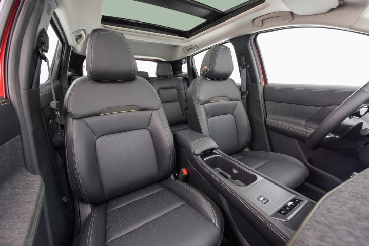 Nissan Kicks e Kait Contam com Bancos Zero Gravity de Série